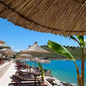 Inn Xhefri, Sarandë
