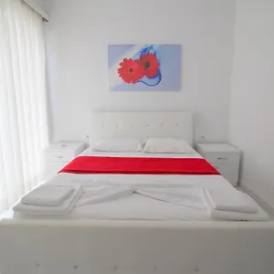 Eleana Apartament